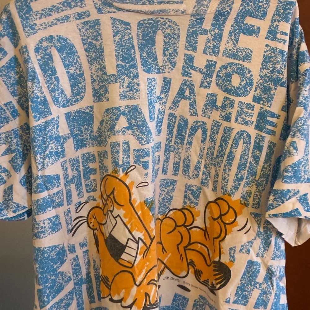 Blue and White Garfield AOP Graphic T-Shirt - Picture 2 of 5